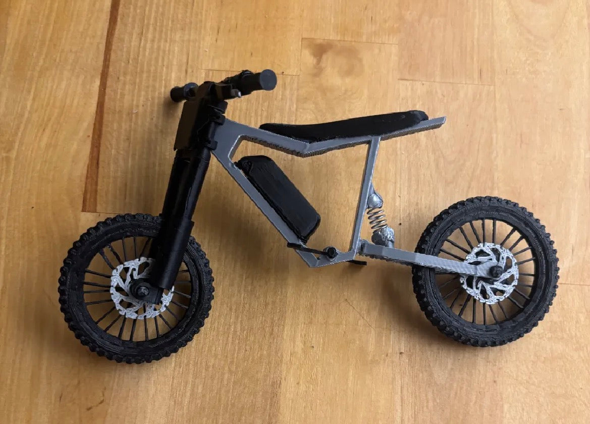 Mini P-51 E Bike full suspension model