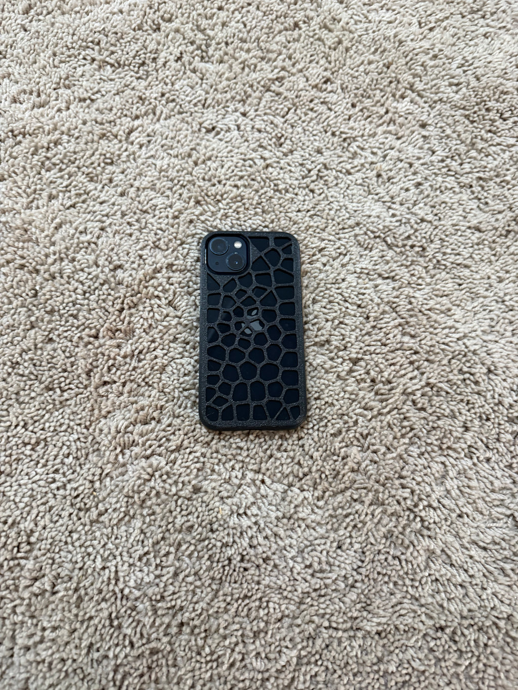 iphone case Holes